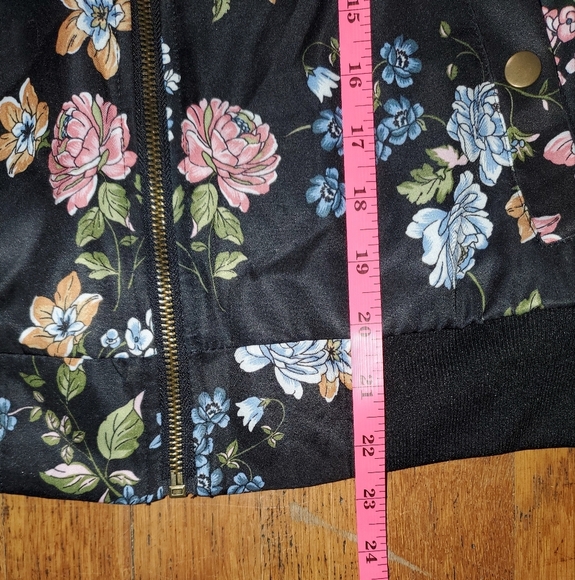 Pink Rose Black Bomber Jacket with Floral Design - Picture 8 of 10